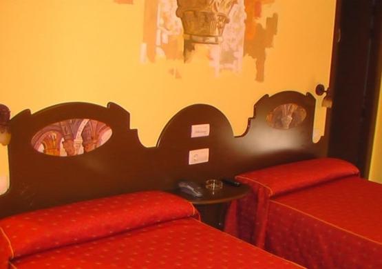 Hospederia Fernando I Hotel Leon Phòng bức ảnh