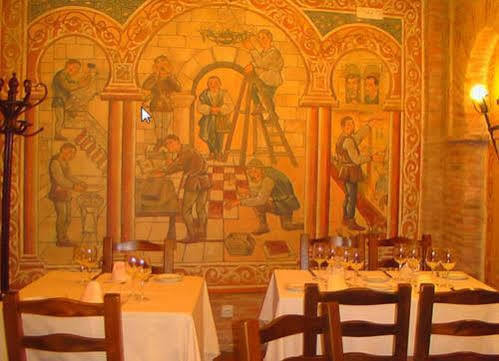 Hospederia Fernando I Hotel Leon Ngoại thất bức ảnh